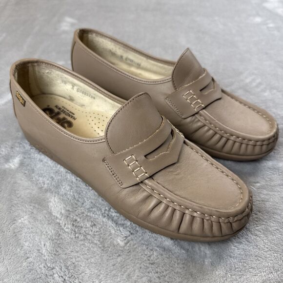 SAS Women’s Size 10M Walk Comfort Classic Mocha Slip-On Leather Loafer USA Made - Picture 1 of 8